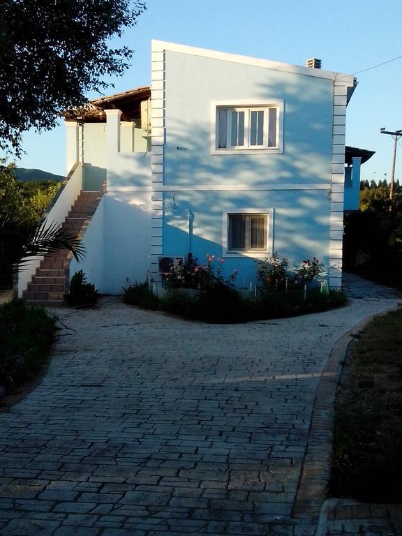 Tom'S House Skriperon Exterior foto